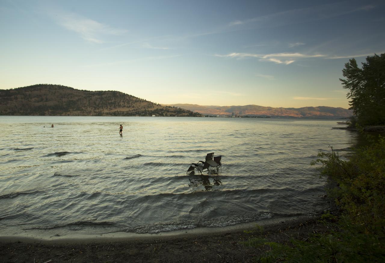 Best Western Plus Kelowna Hotel & Suites Εξωτερικό φωτογραφία