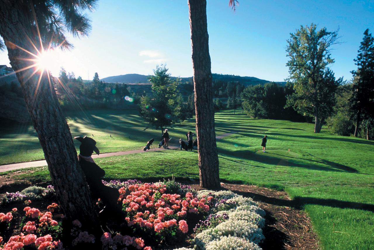 Best Western Plus Kelowna Hotel & Suites Εξωτερικό φωτογραφία
